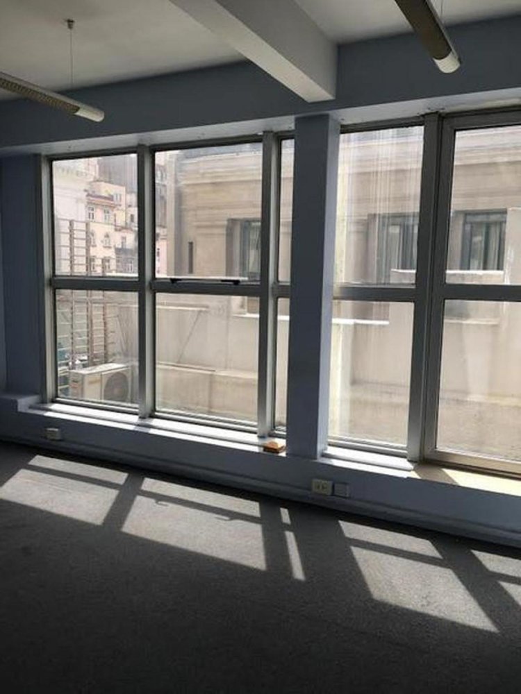 Büro in Buenos Aires, Argentina 100m², Nr. 105804