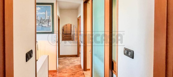 3 bedrooms Villa in Dueville, Italy No. 305797 42