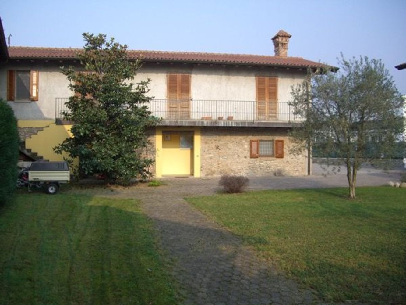 Дом с 3 комнатами в Каприоло, Италия № 125714