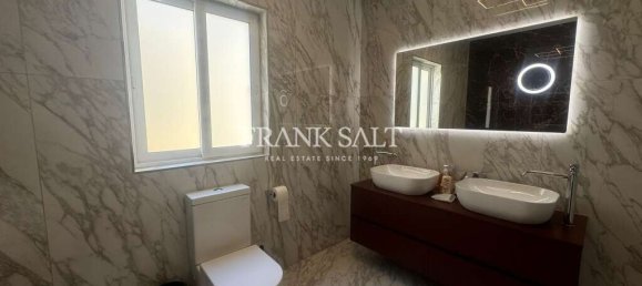 2 chambres Penthouse à Gharb, Malta No. 6088 10