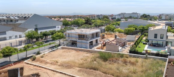  Land in Palma de Majorca, Spain No. 143742 8