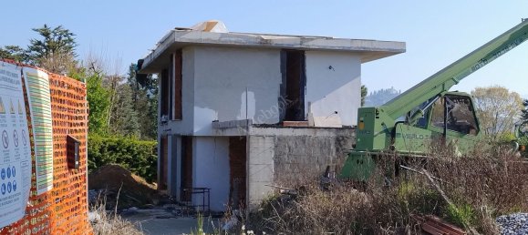 1093m² Land in Missaglia, Italy No. 5542 8