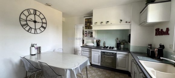 5 bedrooms House in Saint-Jean-de-Braye, France No. 330018 9