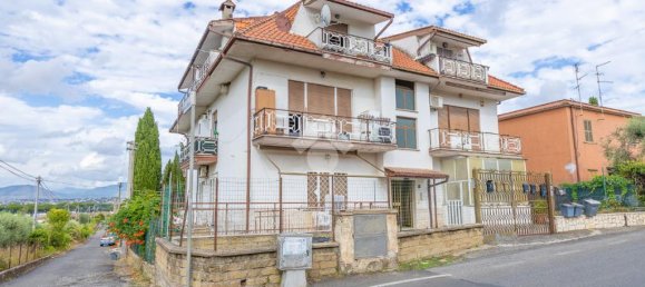 1 bedroom Apartment in Rome, Italy No. 282480 6