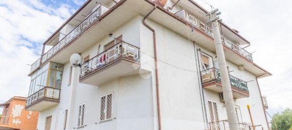 1 bedroom Apartment in Rome, Italy No. 282480 3