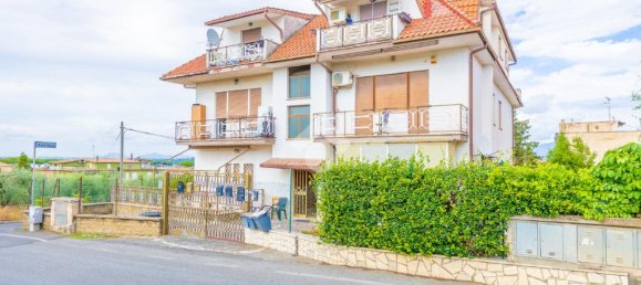 1 bedroom Apartment in Rome, Italy No. 282480 4