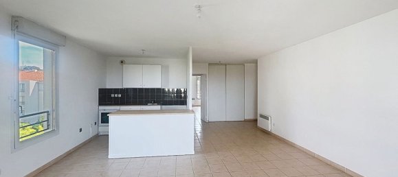 2 bedrooms Apartment in Marseille, France No. 336900 7