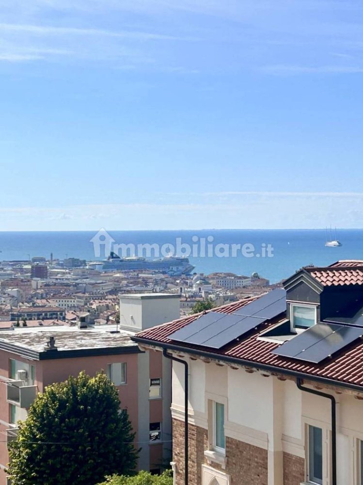 2 Schlafzimmer Wohnung in Trieste, Italy, Nr. 348773
