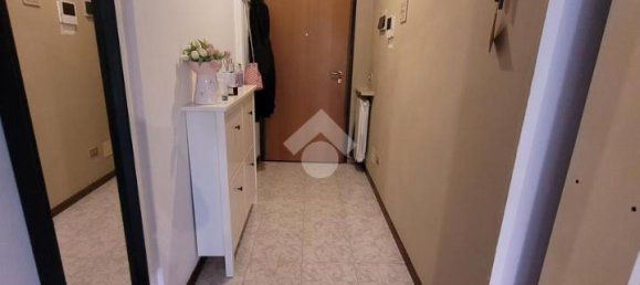 2غرفة شقة في Verona, Italy رقم 133016 3