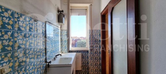 3-salle Appartement à Como, Italy No. 61695 14