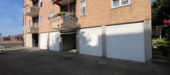 3-salle Appartement à Como, Italy No. 61695 18