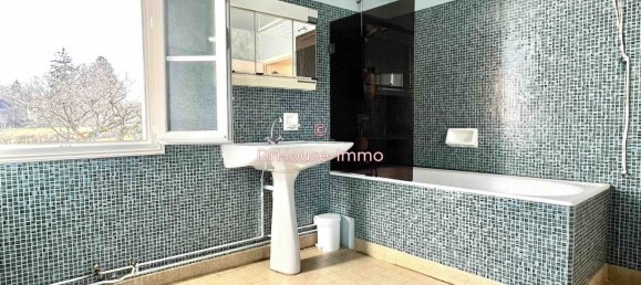 4 bedrooms House in Saint-Leger-Vauban, France No. 204828 9