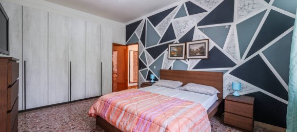 Apartamento de 2 dormitorios en San Giovanni in Persiceto, Italy No. 274177 15