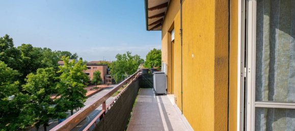 Apartamento de 2 dormitorios en San Giovanni in Persiceto, Italy No. 274177 27