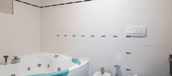 9 rooms Apartment in Ospedaletti, Italy No. 107008 33