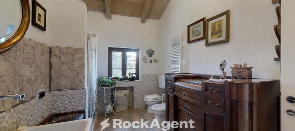 5-Zimmer Haus in Cavour, Italy, Nr. 183530 17