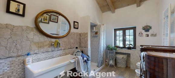 5-Zimmer Haus in Cavour, Italy, Nr. 183530 39