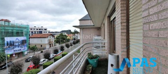 Dúplex de 3 dormitorios en El Astillero, Spain No. 167839 2