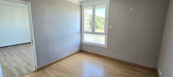 4 bedrooms Apartment in Sete, France No. 284377 3