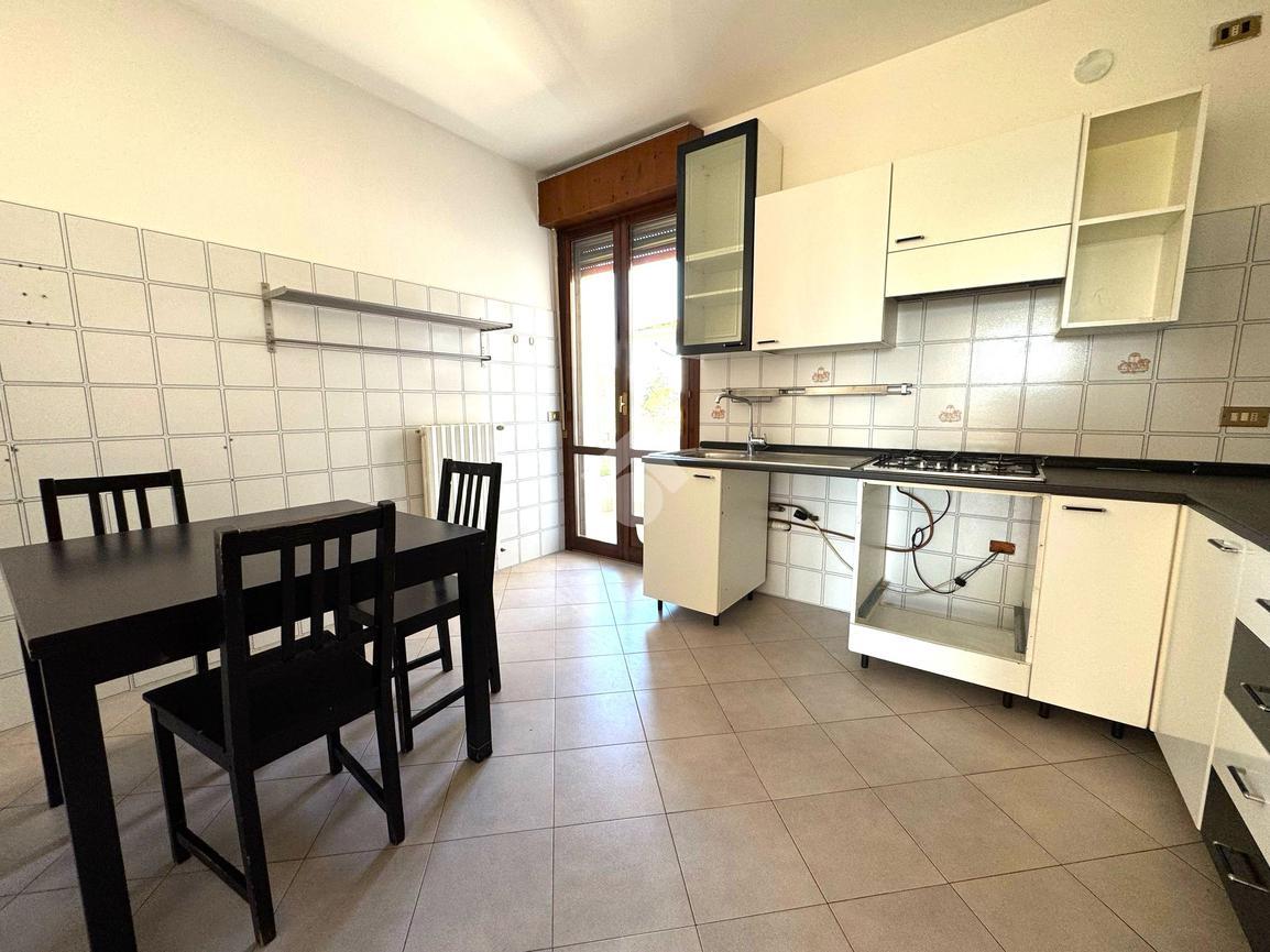 4 rooms Apartment in Forlì, Italy No. 15516