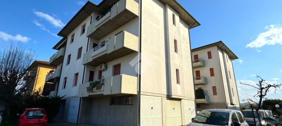 4 rooms Apartment in Forlì, Italy No. 15516 15