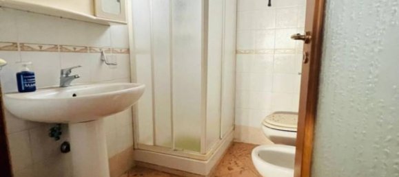 3 Schlafzimmer Haus in Giugliano in Campania, Italy, Nr. 10471 13