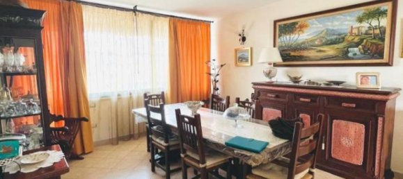 3 Schlafzimmer Haus in Giugliano in Campania, Italy, Nr. 10471 7