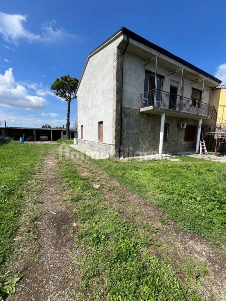 3 غرف نوم شقة في Robecco sul Naviglio, Italy رقم 371742