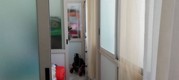 3 rooms Apartment in Catania, Italy No. 203870 3