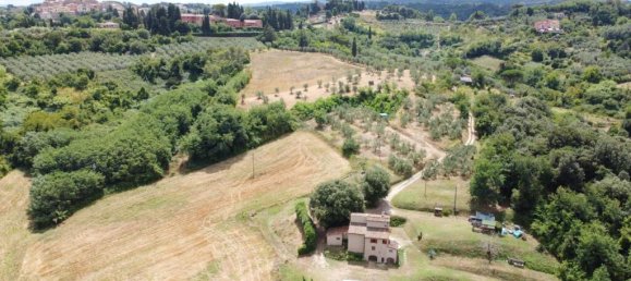 4 bedrooms Villa in Casciana Terme Lari, Italy No. 317393 18