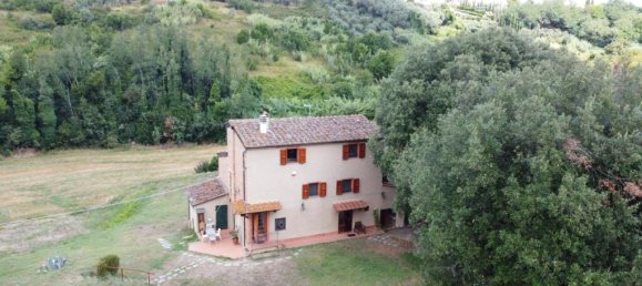 4 bedrooms Villa in Casciana Terme Lari, Italy No. 317393 17