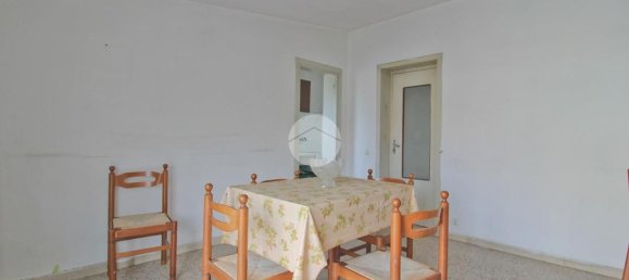 3 rooms Penthouse in Roseto degli Abruzzi, Italy No. 265210 4