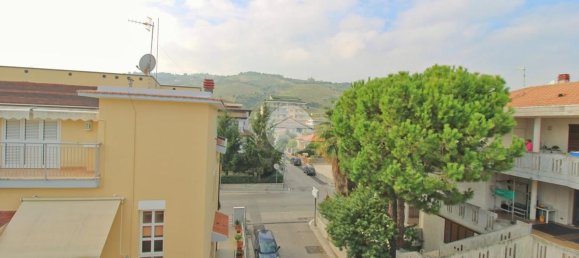 3 rooms Penthouse in Roseto degli Abruzzi, Italy No. 265210 32