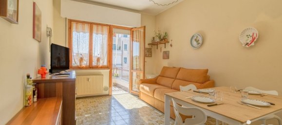 1 bedroom Apartment in Ceriale, Italy No. 371754 8