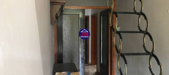 Apartamento de 3 dormitorios en Urbino, Italy No. 1822 20