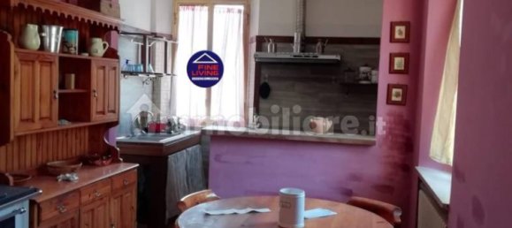 Apartamento de 3 dormitorios en Urbino, Italy No. 1822 14