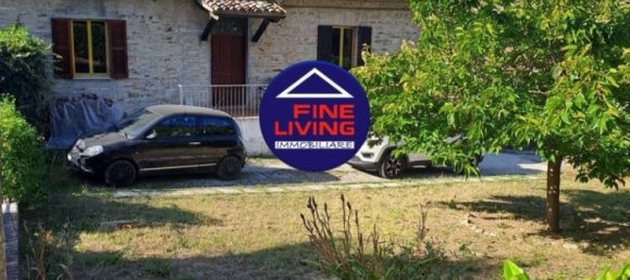 Apartamento de 3 dormitorios en Urbino, Italy No. 1822 5