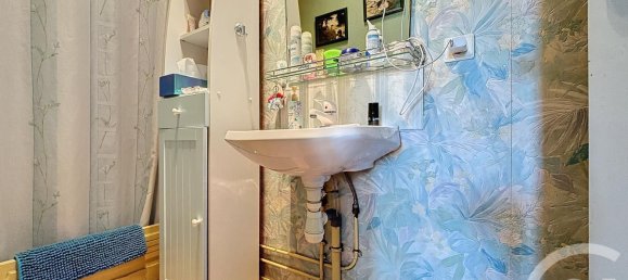 5 bedrooms House in Chartres, France No. 236178 15