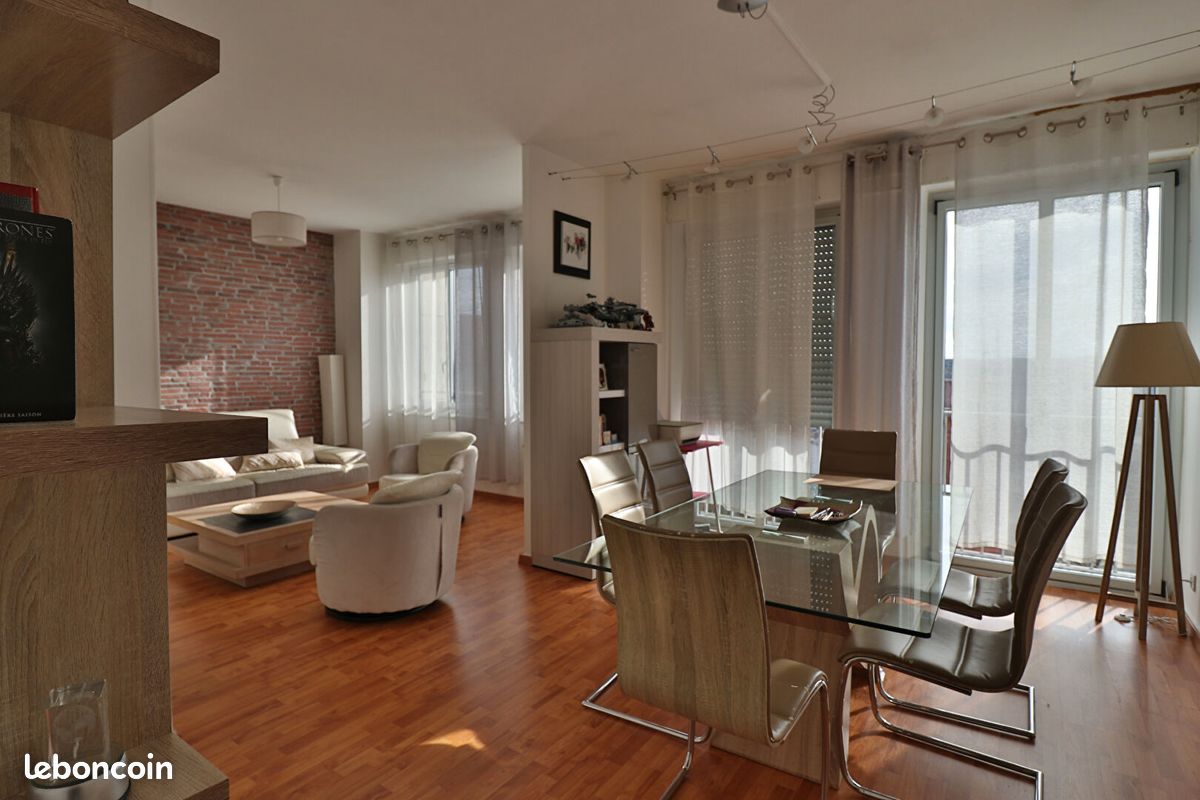 2 bedrooms Apartment in Toulouse, France No. 339930