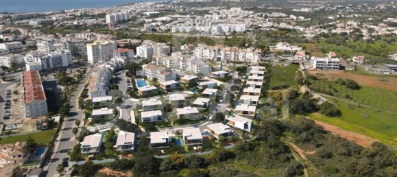 Terreno en Albufeira, Portugal 501 m² No. 153284 2