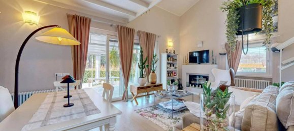 Villa de 4 habitaciónes en Gignese, Italy No. 30964 56