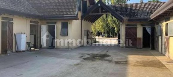 Здание с 5 комнатами в Сант Анджело ди Пьове ди Сакко, Италия № 262316 37