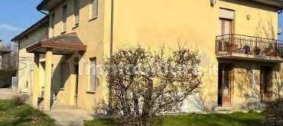 Здание с 5 комнатами в Сант Анджело ди Пьове ди Сакко, Италия № 262316 3