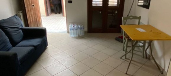 2 rooms Apartment in Palermo, Italy No. 275588 9