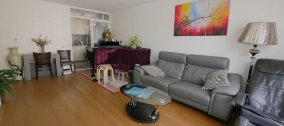 Apartamento de 2 dormitorios en Suresnes, France No. 182715 2
