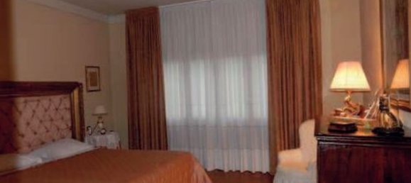 7 غرف نوم فيلا في Poggio a Caiano, Italy رقم 352600 20