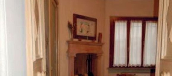 7 غرف نوم فيلا في Poggio a Caiano, Italy رقم 352600 30