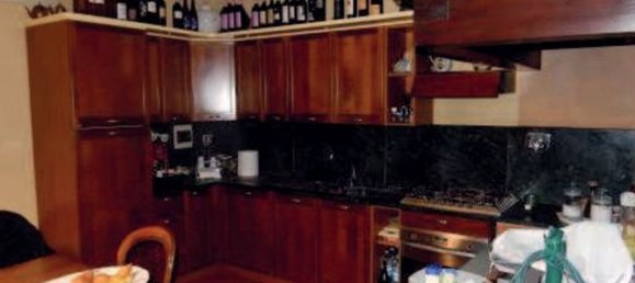 7 غرف نوم فيلا في Poggio a Caiano, Italy رقم 352600 25