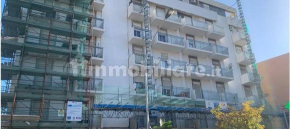 2 bedrooms Apartment in Palermo, Italy No. 275243 3