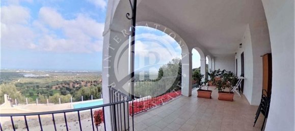 10 bedrooms Villa in Monopoli, Italy No. 104583 9